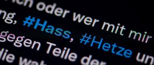Politiker können Hass und Hetze seit Mai über ein Online-Portal an die Justiz melden (Symbolbild)