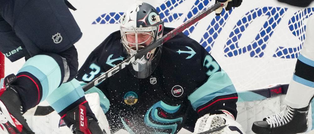 Philipp Grubauer parierte 28 Schüsse auf sein Tor.