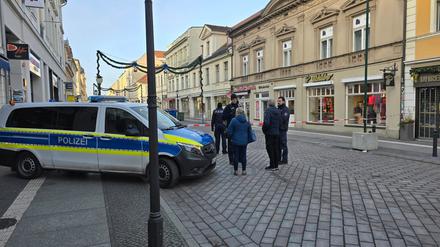 Die Brandenburger Straße wurde am Dienstag teilweise gesperrt.