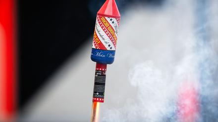 Die Feuerwehr registriert wegen Böllerei eine deutliche Zunahme von Einsätzen. (Symbolbild) 
