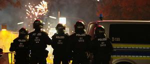 Großeinsatz für die Polizei: 4000 Beamte waren zum Jahreswechsel auf den Straßen Berlins unterwegs.