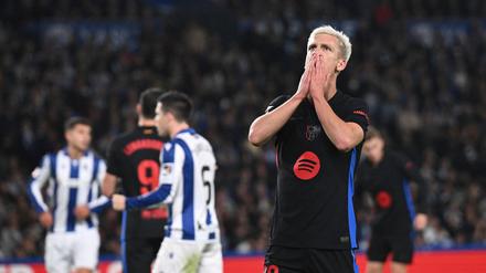 Die Zukunft von Dani Olmo beim FC Barcelona ist ungewiss.