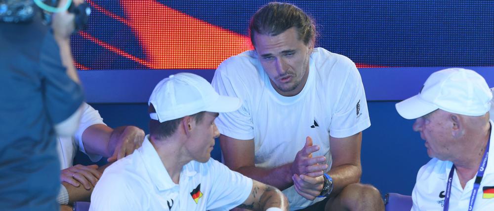 Alexander Zverev konnte wegen einer Verletzung beim Viertelfinale des United Cups nur zuschauen.