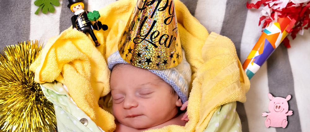 Jakob, das Neujahrsbaby aus dem Helios-Klinikum in Berlin-Buch.