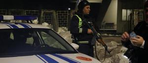 Ein Polizist in Montenegro.