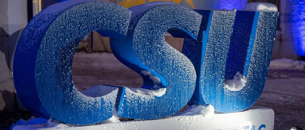 Die CSU schlägt in der Migrationspolitik scharfe Töne an. (Archivbild)