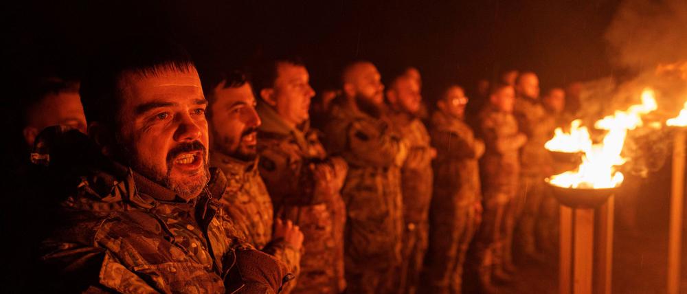 Ukrainische Militärblogger sagen, dass Organisationsfehler in der Armee oft zu Verlusten führen. (Archivbild) 