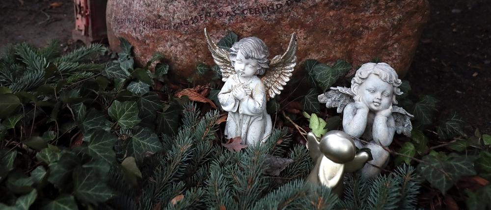 Der evangelische Friedhof in Potsdam-Bornstedt erhöht seine Gebühren.
