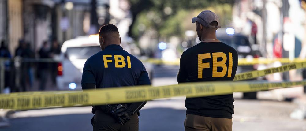 FBI-Ermittler am Schauplatz des Terroranschlags in New Orleans