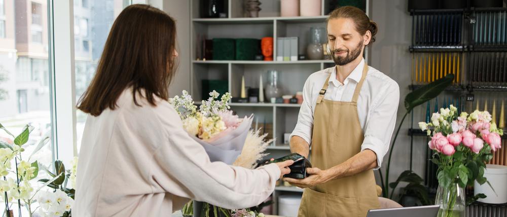 Wenn der Blumenladen um die Ecke Mastercard nimmt, kann man auch dort mit der Regional Hero-Karte zahlen.