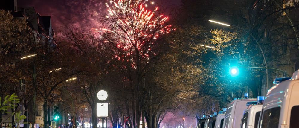 Die Polizei ermittelt nach einem Beitrag eines Influencers in der Silvesternacht. 