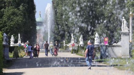 Bald nicht mehr kostenlos: Spaziergänger im Park Sanssouci in Potsdam.