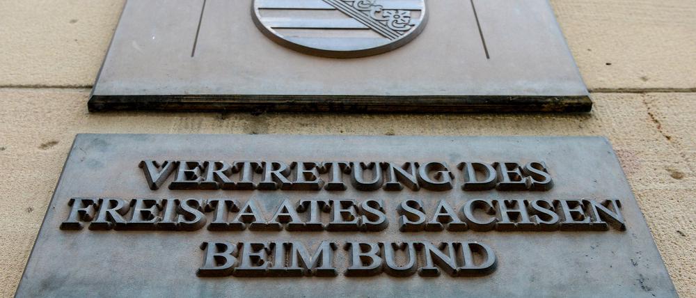Die Landesvertretung Sachsens in Berlin wird wieder zum Schauplatz für eine Kunstausstellung. (Symbolbild).