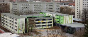 Der Infoabend findet in der Rosa-Luxemburg-Schule Potsdam statt.