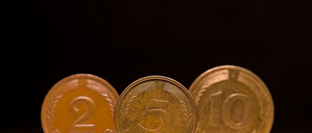 Zum 1. Januar 2002 löste das Euro-Bargeld die D-Mark ab. (Archivbild)