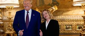 Demonstrative Verbundenheit: Giorgia Meloni besucht Trump in seinem Anwesen in Mar-a-Lago.