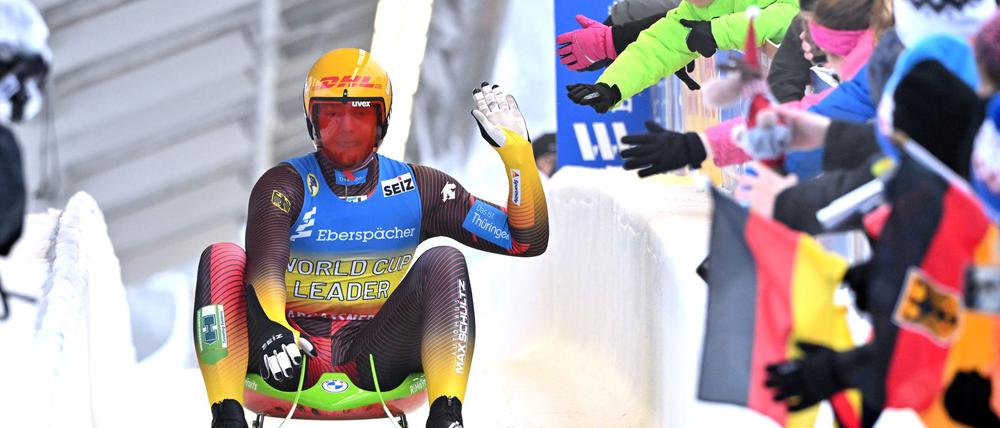 Max Langenhan fuhr beim Rodel-Weltcup in Sigulda auf Rang drei.