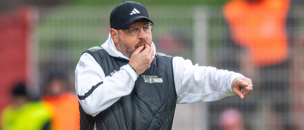 Steffen Baumgart hat noch eine Woche Zeit, bis es in der Bundesliga ernst wird für ihn und Union.