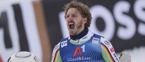 Da war er ganz oben. Linus Strasser im Jahr 2024 bei seinem Sieg in Kitzbühel. 