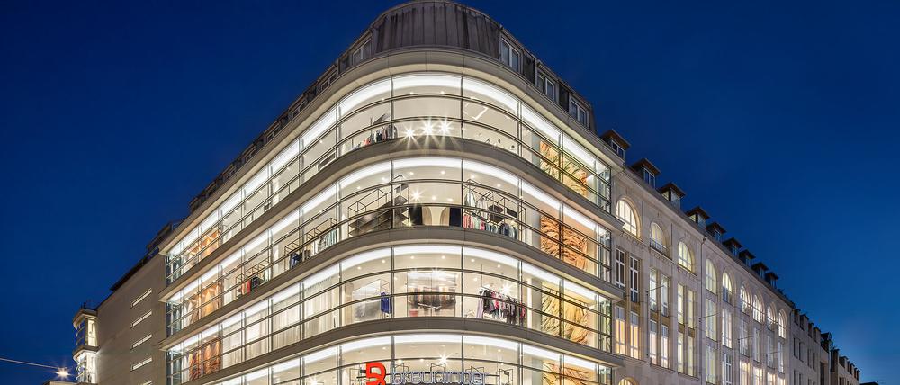 Jüngst umgebautes Breuninger-Haus in München. Das Kaufhaus wurde im November als „Store of the Year“ ausgezeichnet.