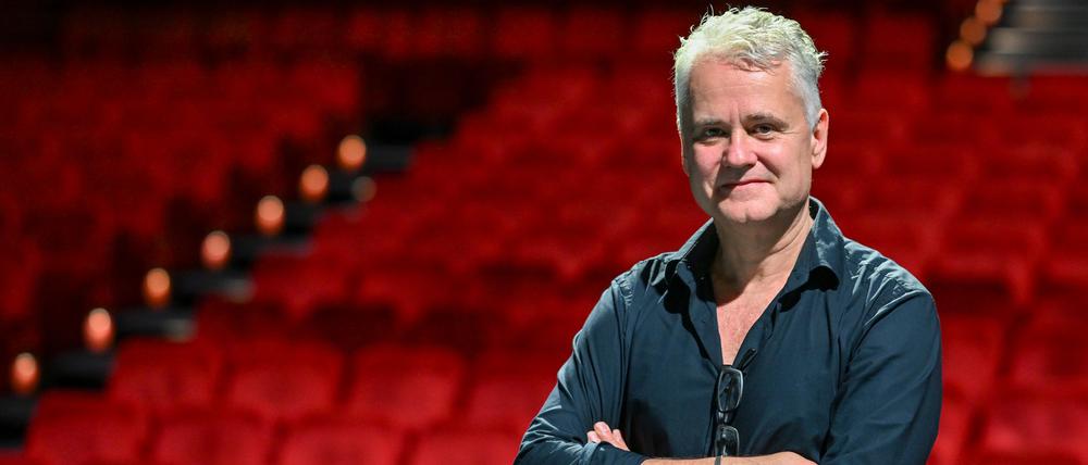 Ist gespannt auf die neue Ausweichspielstätte in Reinickendorf: Theaterchef Martin Woelffer. (Archivbild)