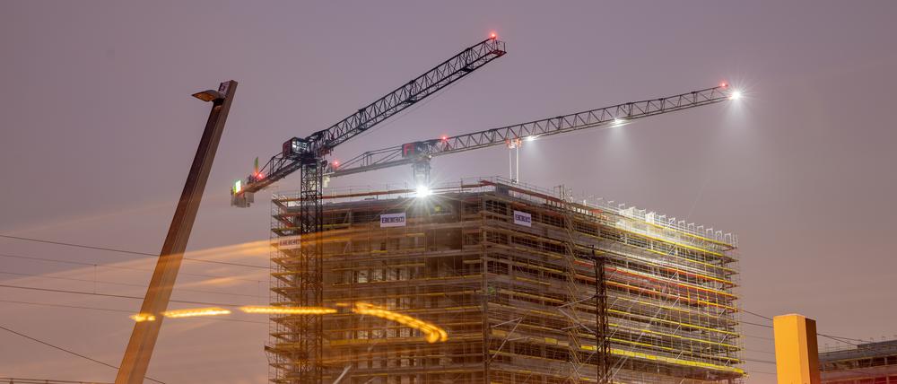 Berlin will beim Bauen schneller werden. (Archivbild)