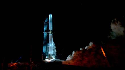 Dieses undatierte Bild von Blue Origin zeigt die New-Glenn-Rakete während eines erfolgreichen Zündungsvorgangs im Launch Complex 36 (LC-36) auf der Cape Canaveral Space Force Station in Florida.