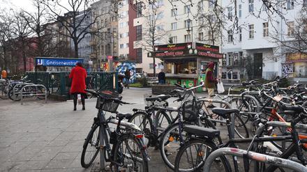 Der U-Bahnhof Gneisenaustraße in Berlin-Kreuzberg.