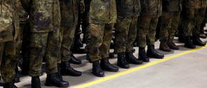Besatzungen des Leopard 2 A6 Kampfpanzers der Bundeswehr 2023.