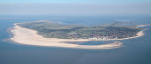 Die Insel Borkum aus der Luft (Symbolbild).