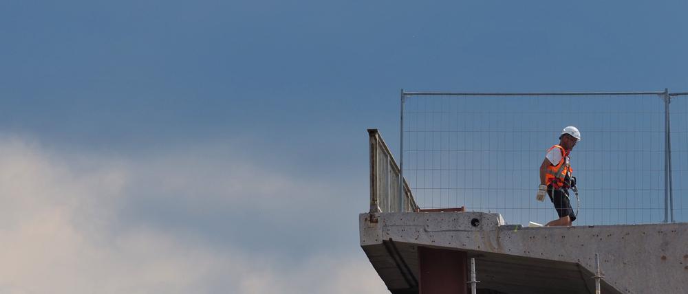 Symboldbild Autobrücke.