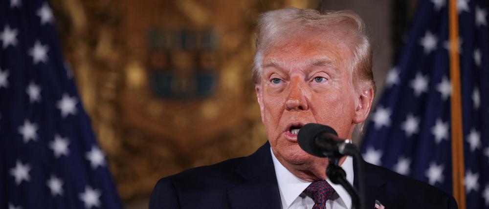 Donald Trump bei einer Pressekonferenz am 7. Januar in Mar-a-Lago, Florida.