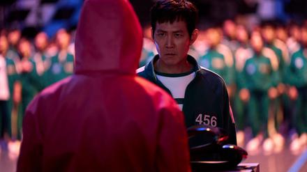 Lee Jung-jae als Seong Gi-hun will den „Squid Game“-Machern in Staffel 2 das Handwerk legen. (undatiertes Handout) 