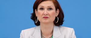 „Wenn die Bundesregierung da austritt, dann ist das natürlich ein Politikum“, sagte Antidiskriminierungsbeauftragte Ferda Ataman.