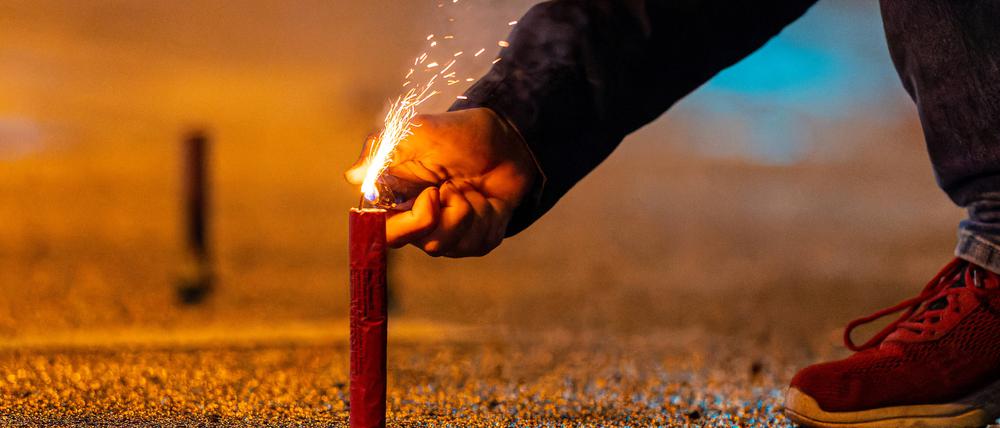 Impression aus der Silvesternacht 2023/24 in Berlin