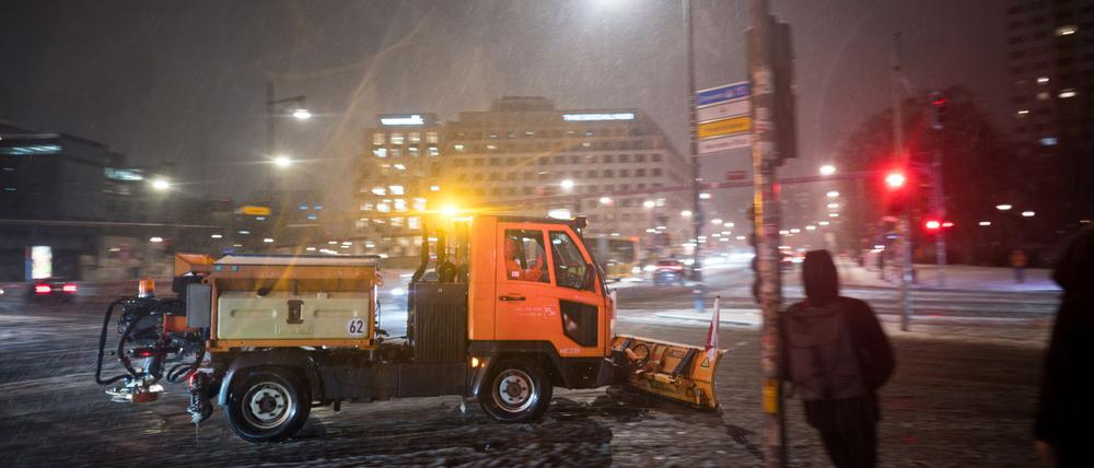 Der Winterdienst der BSR hat viel zu tun.