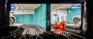 Im Nord-Süd-Tunnel wurden im vergangenen Jahr unter anderem neue Gleise verlegt. Nun kommt es wegen Instandhaltungsarbeiten erneut zu Einschränkungen. (Archivbild)