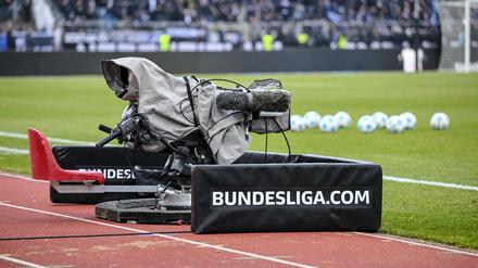 Das neue Fußball-Jahr startet mit zwei Spielen im Free-TV.
