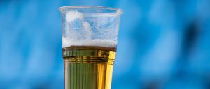 In Deutschland gehört das Bier im Stadion für viele dazu.