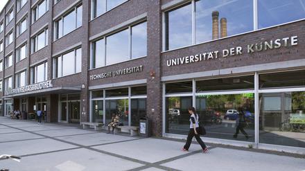 Der Modellversuch sollte an der gemeinsamen Unibibliothek von TU und UdK starten.
