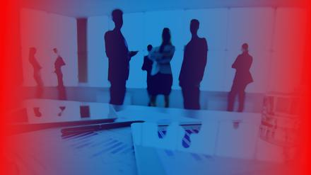 Was tun, wenn am Arbeitsplatz andere rassistisch, demokratieverachtend oder frauenfeindlich daherreden?