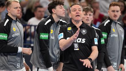 Fährt mit 17 Spielern zur WM: Bundestrainer Alfred Gislason.