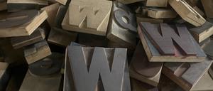 Buchstabensalat. Lettern für den Druck in der Kreuzberger Werkstatt.