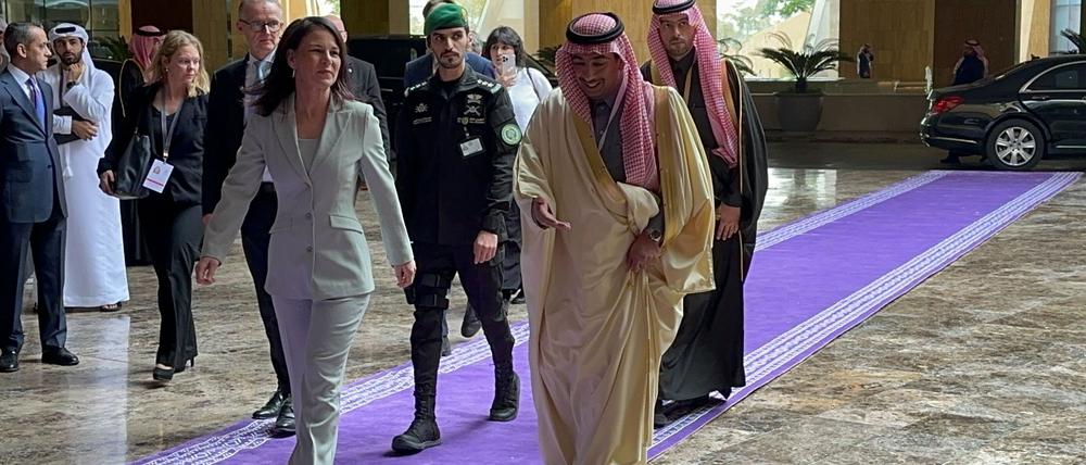 Baerbock berät in Riad über die Lage in Syrien.