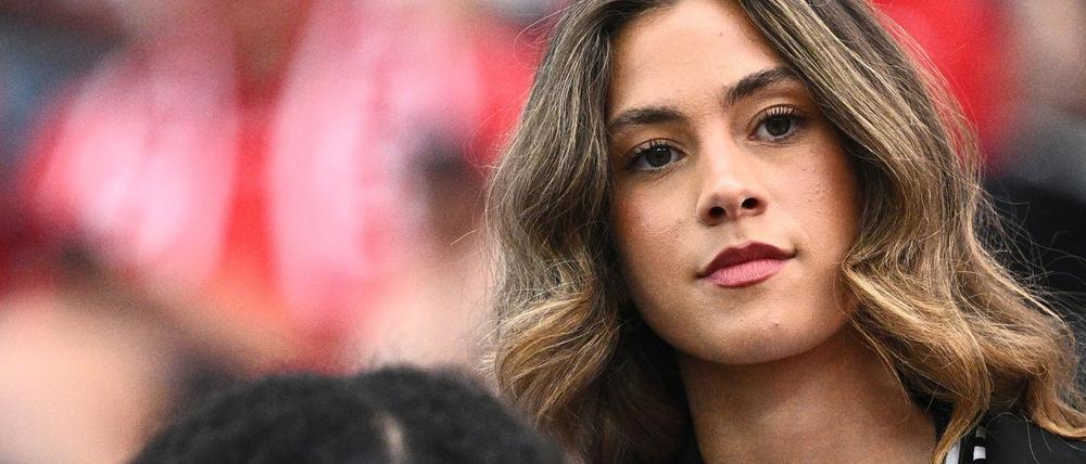 Sophia Havertz berichtet über Hassnachrichten, die sie offenbar wegen eines verschossenen Elfmeters ihres Mannes erhielt.