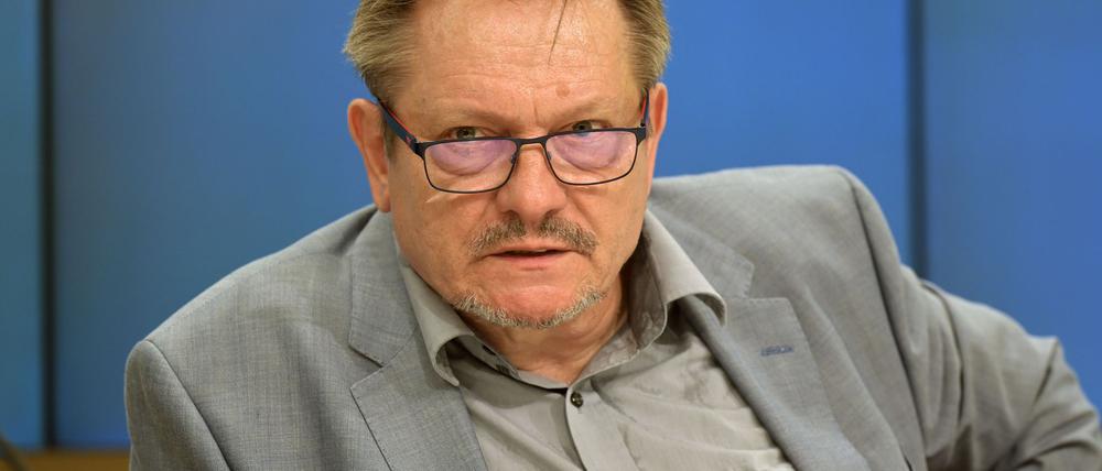 Kurz vor der Bundestagswahl laufen die Wahlvorbereitungen - und somit auch die Arbeit des Landeswahlleiters - auf Hochtouren. (Archivbild)