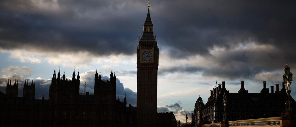 Der Elizabeth Tower, oft auch bekannt unter dem Namen seiner Glocke „Big Ben“ in London.