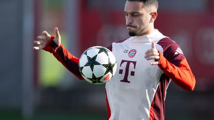 Arijon Ibrahimovic verlässt den FC Bayern.