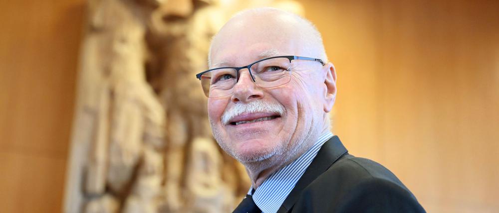 Bremens Innensenator Ulrich Mäurer hat sich im Polizeikosten-Streit gegen die DFL durchgesetzt.