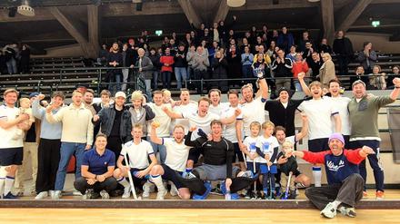 Der Hockey-Bundesligist HC Roseneck hat den Klassenerhalt geschafft.
